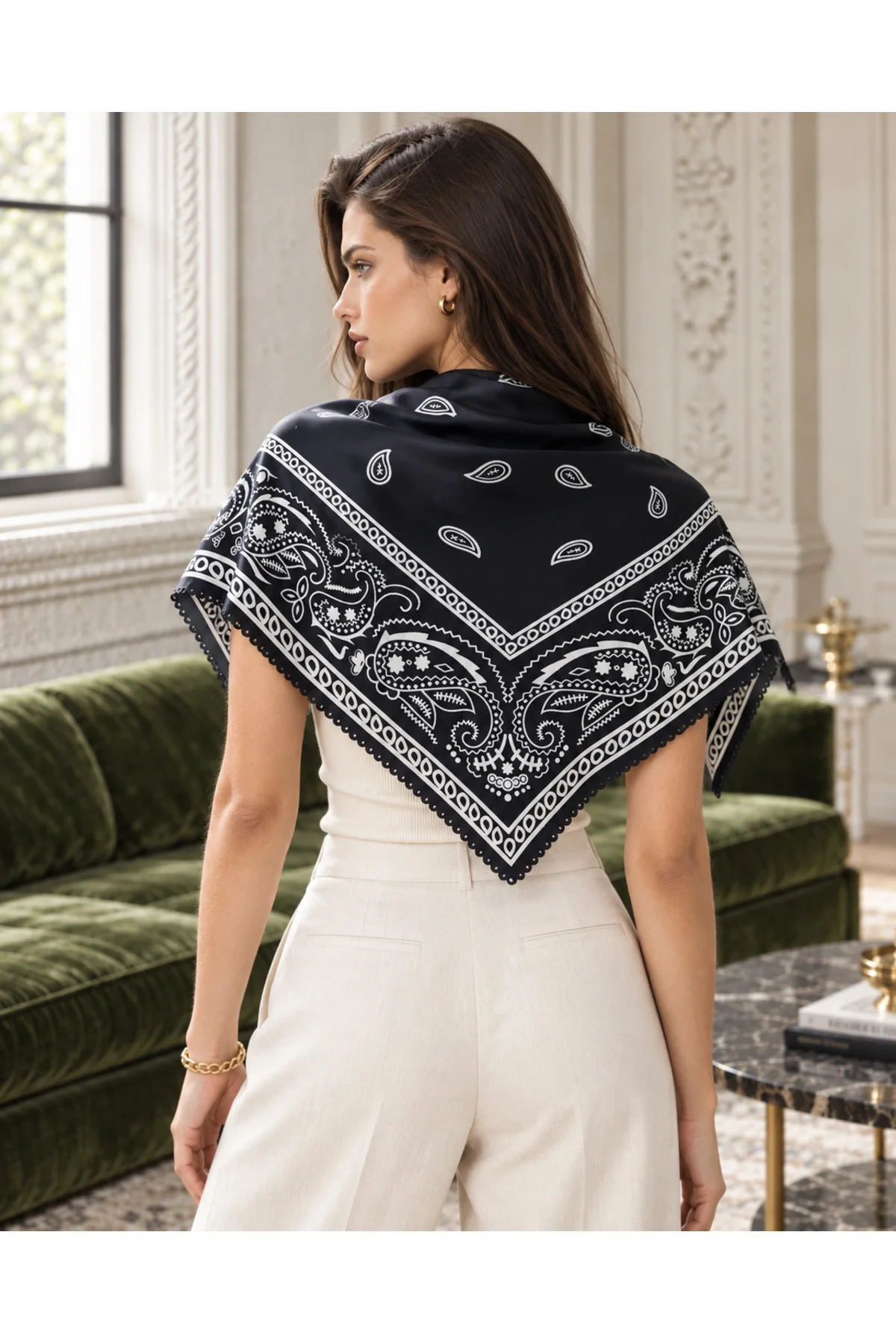 Tarzını Seç Desenli Dantel Oya Kesim Fular / Bandana 70 x 70 cm - Siyah Klasik