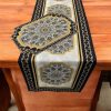 3 Boyutlu Desenli Runner Örtüsü Ve Amerikan Servisi 40 X 140 - 4 Adet 3 Boyutlu Desenli Runner Örtüsü Ve Amerikan Servisi 40 X 140 - 4 Adet