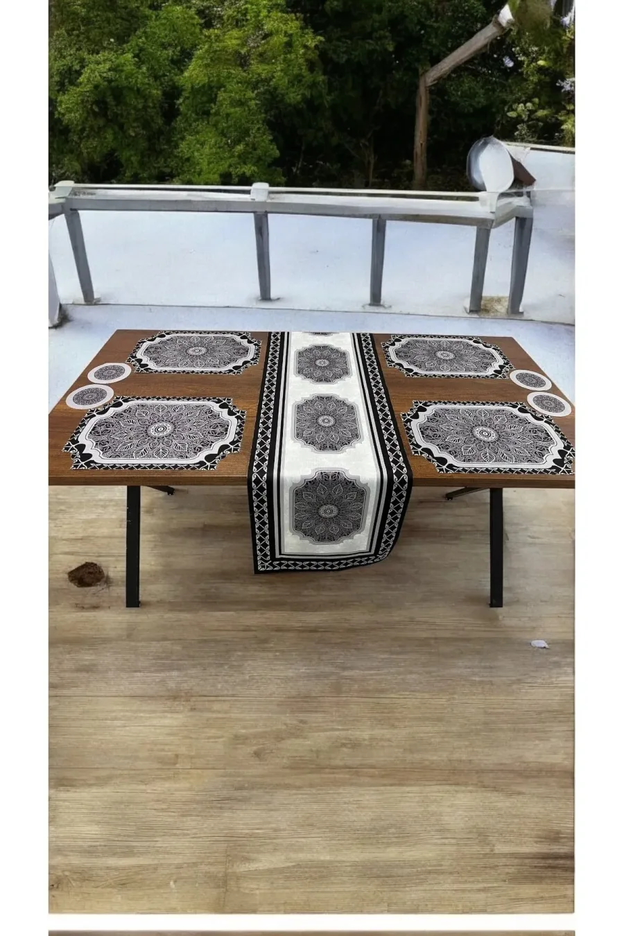 9 Parça Runner Ve Supla Seti Amerikan Servis Runner 40 X 140 Ve Bardak Altlığı 9 Parça Runner Ve Supla Seti Amerikan Servis Runner 40 X 140 Ve Bardak Altlığı