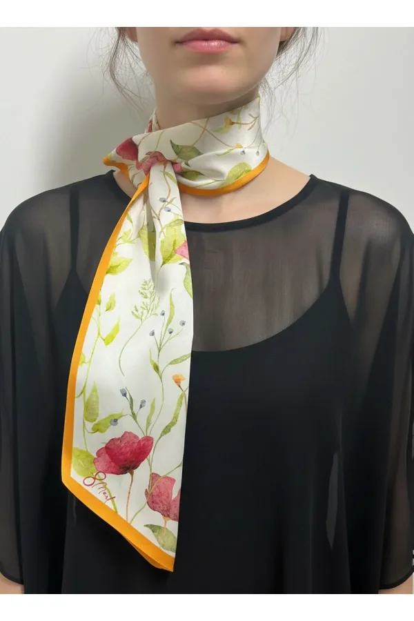 Gelincik Bahçesi Kadınlar Gününe Özel Kravat / Eşarp / Fular 84x23 cm Gelincik Bahçesi Kadınlar Gününe Özel Kravat / Eşarp / Fular 84x23 cm