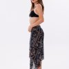 İç Gösterir Transparan Pareo - Bandana Çiçeği Model 150x95 Cm
