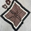 Kadın Dijital Baskılı Fendy Fular & Simit Toka Seti – 1 Fular (48×48 cm) + 2 Simit Toka