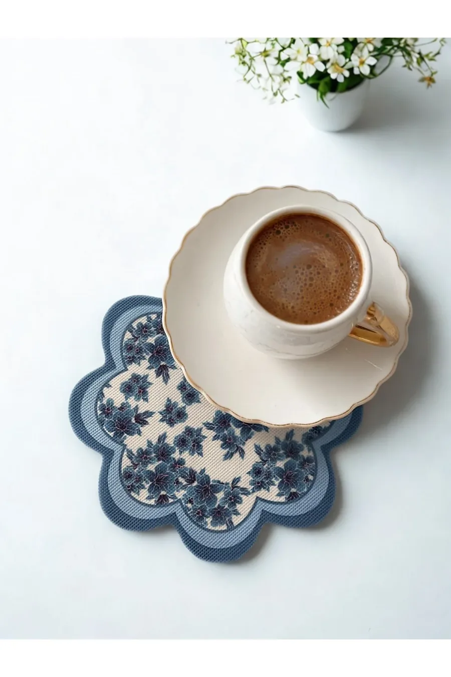 Mavi Çiçek  Kahve yanı peçete , sunumlık peçetel , koktely peçete , bardak altlığı 6'lı Set