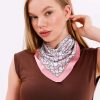 Pembe Zincir Model Fular Estascarf 48 x 48 Cm