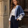 Premium Bordürlü Puantiye Üçgen Fular – Lacivert Buz Mavi 46x127cm