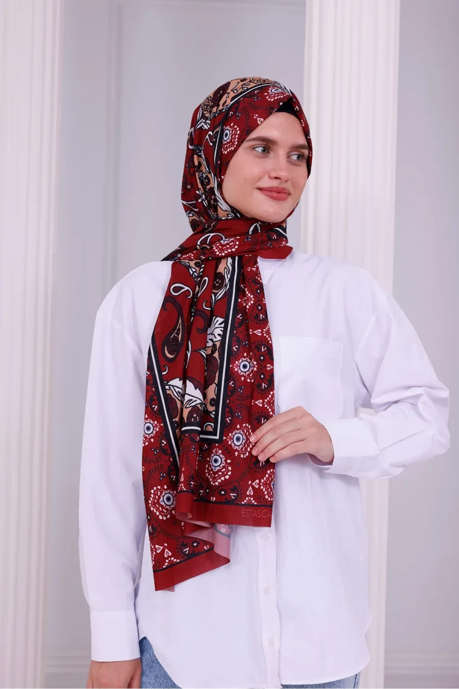 Retro Desenli Kadın Şal Kırmızı Estascarf