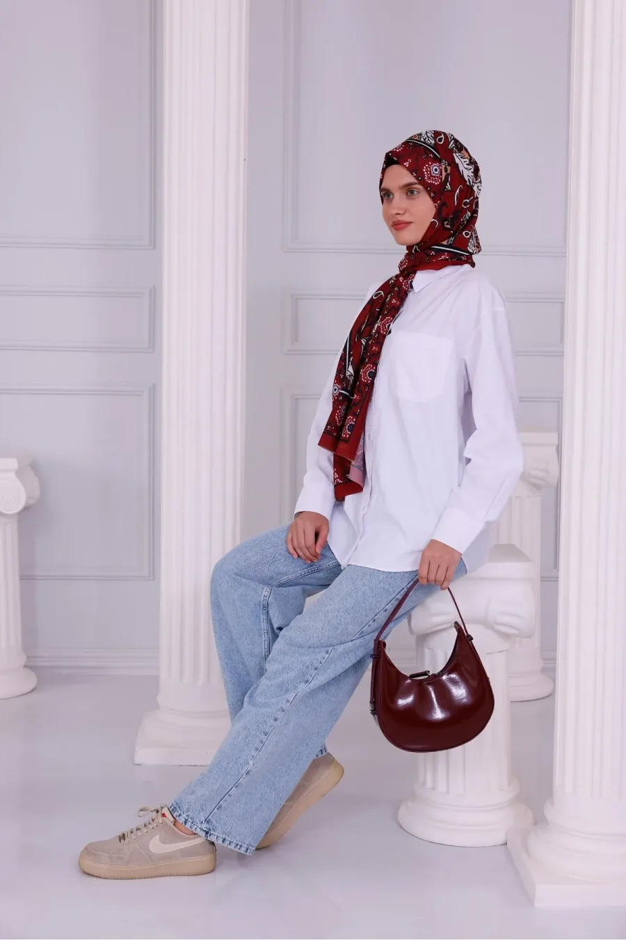 Retro Desenli Kadın Şal Kırmızı Estascarf