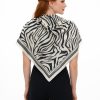 Tarzını Seç Beyaz Zebra Fular / Bandana / Aksesuar / Eşarp 90x90 cm