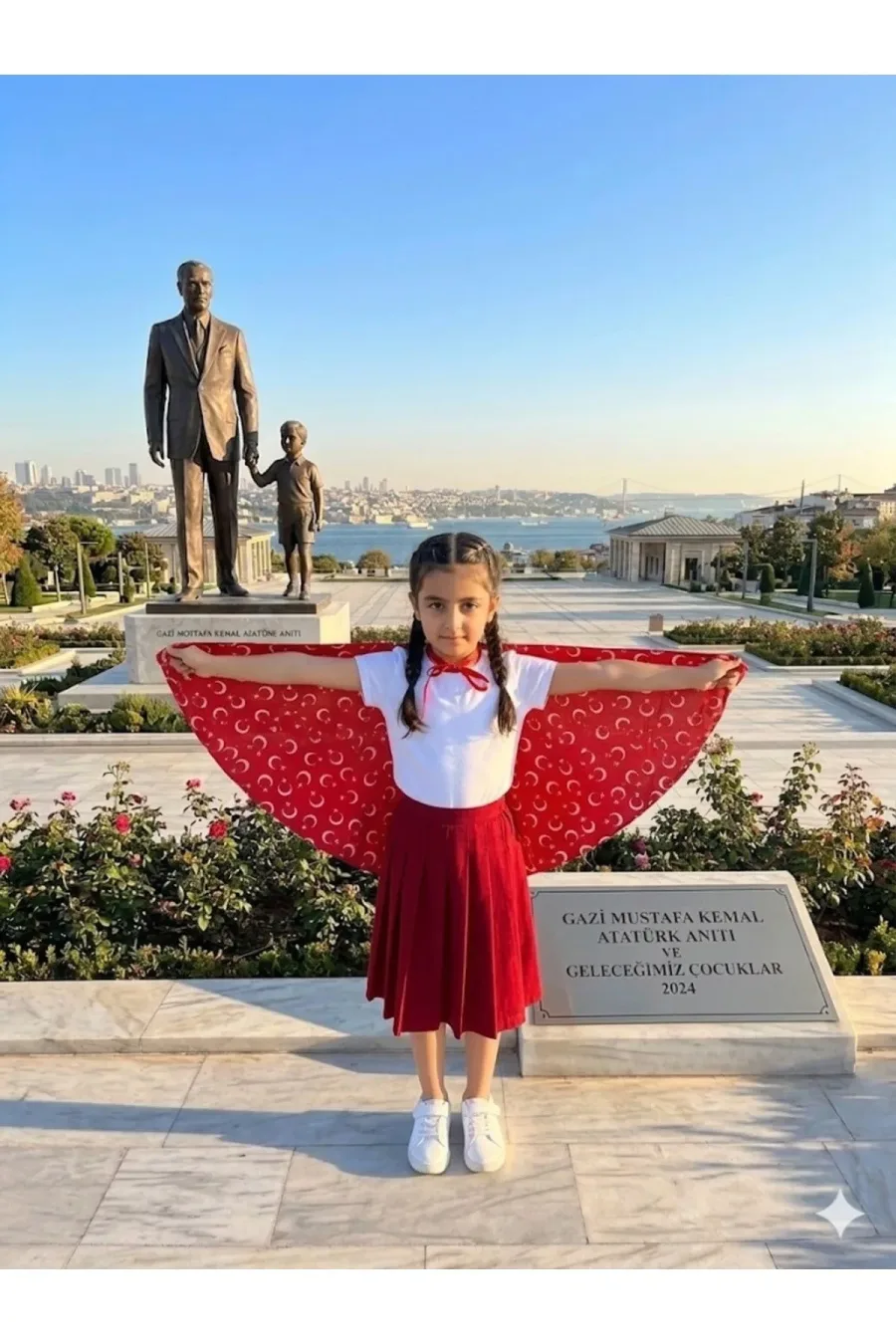 Tarzını Seç Çift Taraflı Atatürk Portre Türk Bayraklı Pelerin Gösteri Kostümü 145x73cm Tarzını Seç Çift Taraflı Atatürk Portre Türk Bayraklı Pelerin Gösteri Kostümü 145x73cm