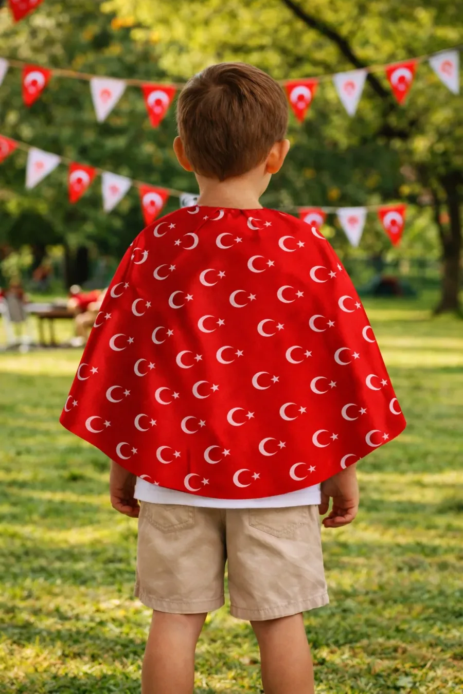 Tarzını Seç Çift Taraflı Ayyıldız Türk Bayraklı Pelerin Gösteri Kostümü 145x73cm Tarzını Seç Çift Taraflı Ayyıldız Türk Bayraklı Pelerin Gösteri Kostümü 145x73cm