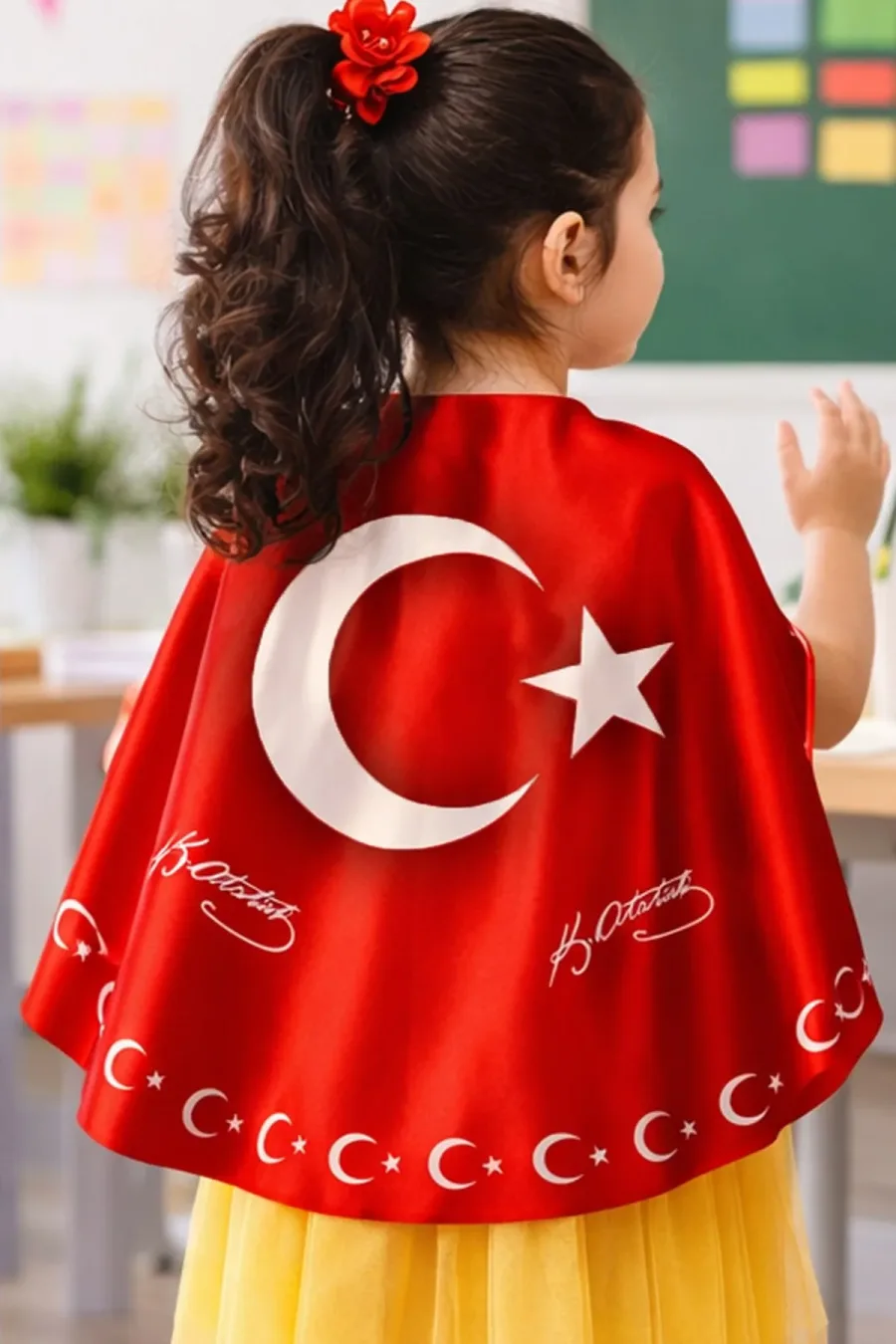 Tarzını Seç Çift Taraflı Ayyıldız Türk Bayraklı Pelerin Gösteri Kostümü 145x73cm Tarzını Seç Çift Taraflı Ayyıldız Türk Bayraklı Pelerin Gösteri Kostümü 145x73cm