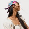 Tarzını Seç Gökkuşagı Desenli Fular / Bandana 70x70 cm