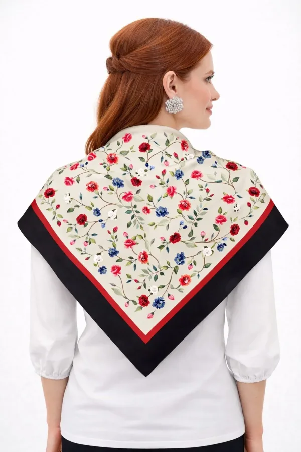 Tarzını Seç Siyah Gül Fular / Bandana / Aksesuar / Eşarp 90x90 cm Tarzını Seç Siyah Gül Fular / Bandana / Aksesuar / Eşarp 90x90 cm