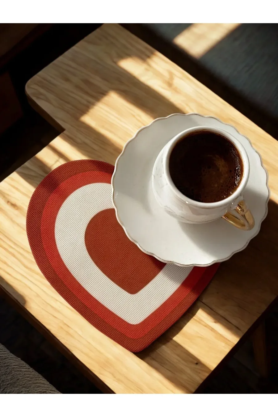 Üç boyutlu kalp Kahve yanı peçete , sunumlık peçetel , koktely peçete , bardak altlığı 6'lı Set